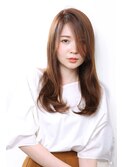 ふんわり丸みカールなロング