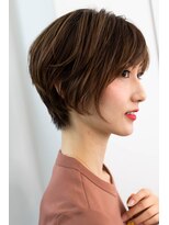 アコロン(acoron)&nbsp;小顔カット＿マニッシュ ＿フレンチボブ ＿美髪＿ネイビーカラー