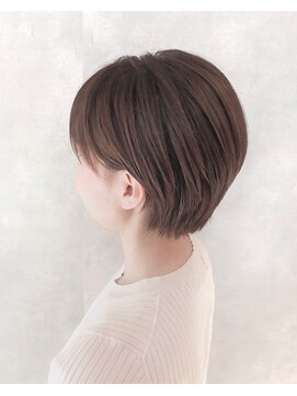 アイディール(:ideal) 20代30代40代☆ハイトーンクールベージュで、夏ショート!