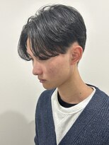 ヒュイル バイ ニアウ(Hwyl by Niau) メンズマッシュセンターパートスパイラルパーマニュアンスパーマ