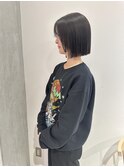 YOKE 切りっぱなしボブ大人ボブぱつっとボブネイビーグレージュ