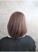 白髪ぼかしハイライト×グラデーションボブ