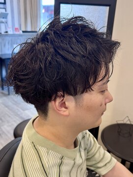 フィアート ヘアドレッシング サロン(Fiato Hairdressing Salon) スペインカール