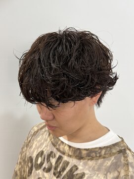 ウタシロイロ(uta shiroiro) シャドウパーマ