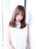 ツヤ髪ローレイヤーミディアム