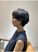 ナチュラルにまとまる丸みショート