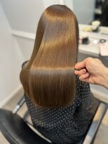 ウィステリア アネックス 銀座(WISTERIA ANNEX) アッシュベージュ/ULTOWAトリートメント/髪質改善カラー/東銀座