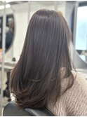 春先取り！軽めレイヤースタイル