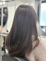 トゥエル バイ ディプティモイラ(tuelu by dipty MOILA)&nbsp;春先取り！軽めレイヤースタイル