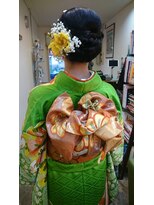 ヘアーサロン美遊&nbsp;編み込みシニヨン