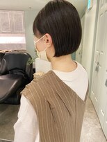 ロンド ロビン 栄(Lond robin)&nbsp;【Lond robin】伊藤ガク ミニボブ/ショート/くびれ/グレージュ