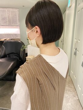 ロンド ロビン 栄(Lond robin) 【Lond robin】伊藤ガク ミニボブ/ショート/くびれ/グレージュ