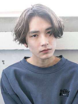 アカ(ACA) 刈り上げ　バーバー　パーマ　マッシュ　ツイスト　スパイラル