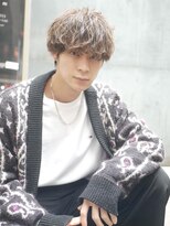 イーラ(era)&nbsp;ツイストスパイラルパーマ無造作マッシュ刈り上げ