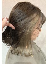 アイ(_i)&nbsp;【CYAN】#10代#20代#インナーカラー#ペールベージュ#透け感