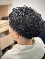 リバティシェアバーバー 銀座(LIBERTY SHARE BARBER) 【オトコの色気爆発！】ビジネスエロパーマ