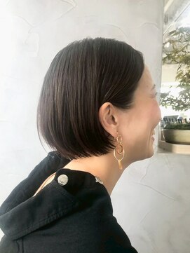 ワク(WAKU) 【WAKU】透明感カラー/ダークブラウン/ショートボブ