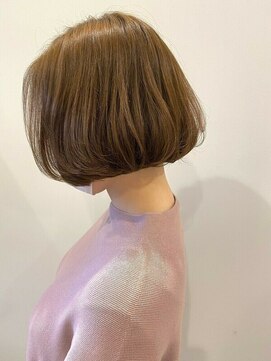 ワークス 下北沢(WORKS) 大人かわいいミルクティーブラウン 前下がりボブ