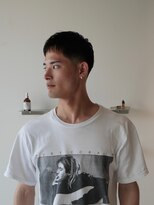 プールサイド(POOLSIDE) クロップ/長めクロップ/ローフェード/福岡