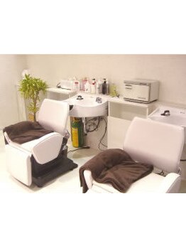 【マンツーマン施術】“頑張るあなたに癒しのひとときを“日々の疲れを癒し、髪も心もリラックス◎