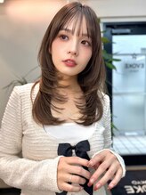 イヴォーク トーキョー(EVOKE TOKYO) 似合わせカット艶髪ミディアムレイヤー顔まわりカット