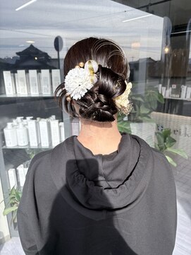 アリカ(arika) カチモリ×シニヨン