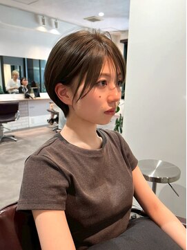 シーン(SCENE) [天神今泉/黒髪カタログ/クラゲヘアー/オリーブグレー]