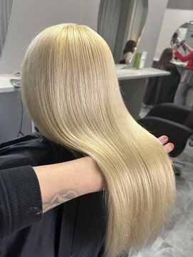 抜きっぱなしブロンド