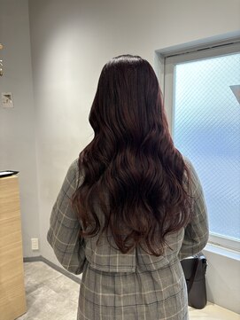 イリ 梅田(ili) レッドブラウン