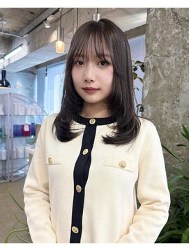 リラクオーレ 三宮 元町(LIRA CUORE) ミディアムレイヤー