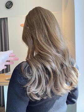 シカタ シーカ 鎌倉(CICATA/ShIKA.) ブリーチなし ヘーゼルベージュ