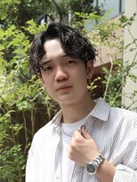 ブルニール 心斎橋(BLEUNIR)&nbsp;緩めツイストスパイラルパーマ 大人男性 大阪心斎橋メンズカット
