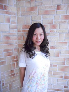 アーリッシュメイクアストーリーノース(arlish make a story north) しっとり　うるるん♪ツヤ感ウエーブでもはや敵なし！