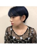 ショートスタイル×ダークブルー