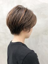 ソーコ 渋谷(SOCO)&nbsp;大人美人シルエットハンサムショートふんわりパーマ（徳竹）