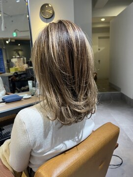 アンド(&.) ハイライトミディアム☆