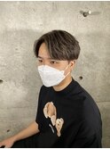 韓国風ナチュラルセンターパートメッシュツーブロック刈り上げ