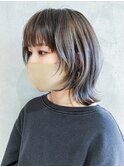 ミニウルフレイヤー_グレージュカラーボブウルフ_ba360823