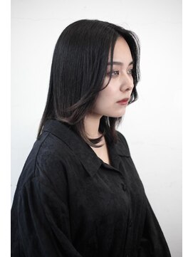 ココ 本八幡(KOKO) 黒髪クラゲヘアーオリーブグレー小顔ココアベージュミディアム