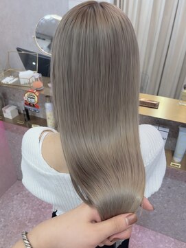 ロンド レア 天神大名店(Lond Le’a) ダブルカラーベージュカラーケアブリーチハイトーンカラー韓国