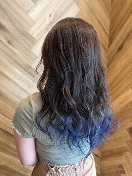 アース 岩槻店(HAIR&MAKE EARTH) インナーブルー裾カラー