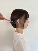 ベージュカラー×黒髪大人可愛いミニボブ20代30代40代