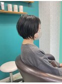 ショートボブ
