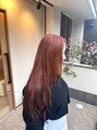 カフネ ジュントス ヨロ(Cafune' juntos YOLO) 温かみのある柔らかい質感のコーラルカラー。