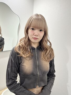 モニカ 栄店(MONIQA) ミルクティーベージュ