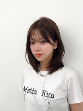 アマトウキョウスマートサロン(AMA TOKYO×Smart Salon) くびれレイヤー/顔まわりカット/くびれ巻き/レイヤーカット