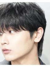 【ダウンパーマで時代に合う小顔感】