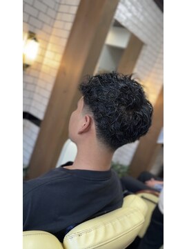 ジェネシス 本店(genesis) TaperFade