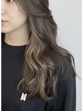 ディーヴァヘアーエズ(DIVA hair Eze) 定番インナーカラー×艶髪グレージュ×ウェーブロング