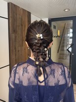 ユニコ(unico) ヘアアレンジ/編み下ろし
